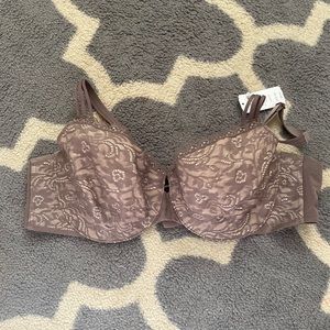 ENTICING LIFT
Unlined Balconette Bra